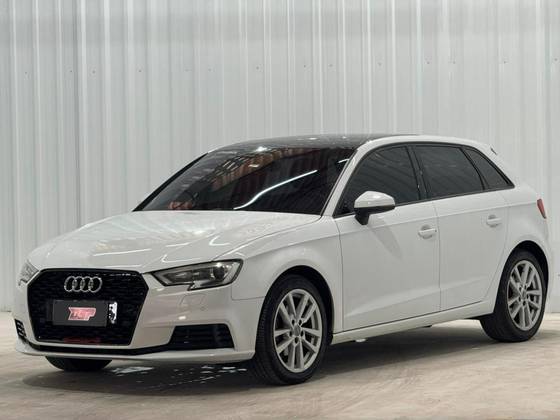 AUDI A3 1.4 TFSI FLEX SEDAN PRESTIGE TIPTRONIC